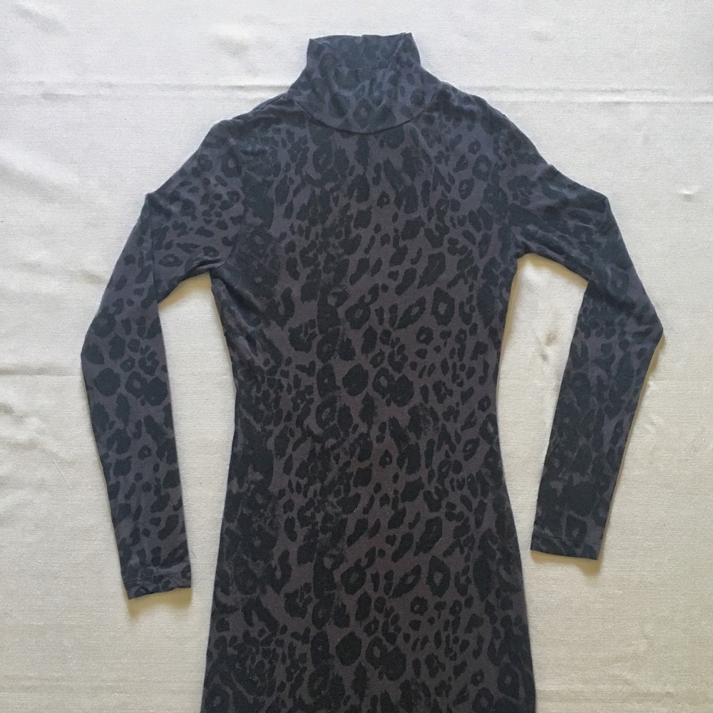 Guess - Open Back Leopard Print Dress